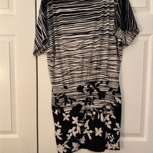 BCBG MaxAzria Black & White Striped Floral Mixed Print Dress